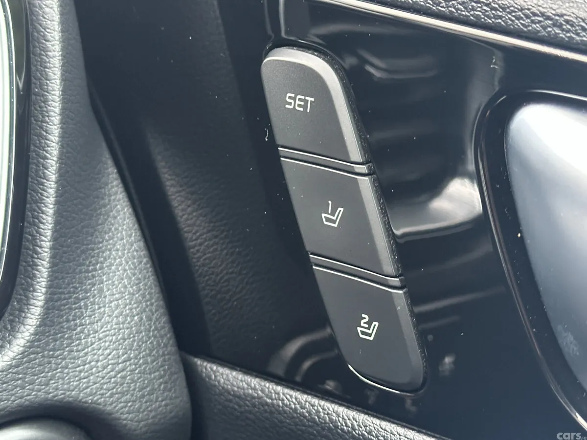 Kia Ceed Hatchback, Petrol, 2018, Blue