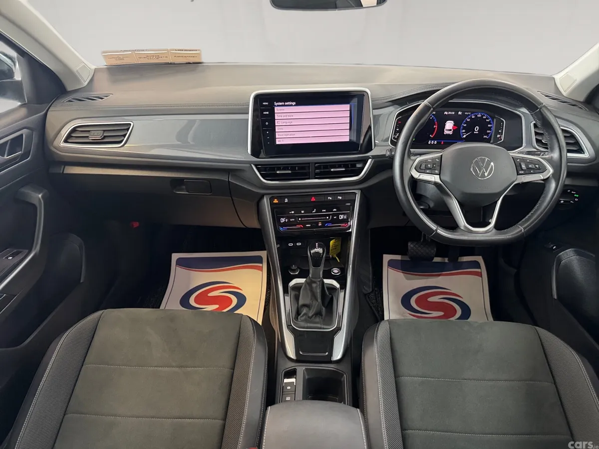Volkswagen T-Roc SUV, Diesel, 2023, Silver