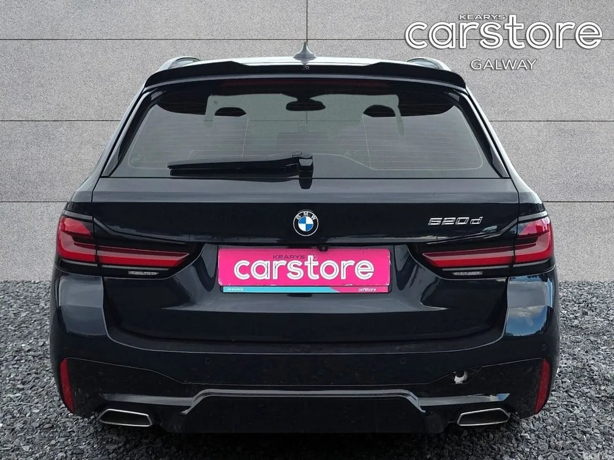 BMW 5-Series Estate, Diesel, 2023, Black