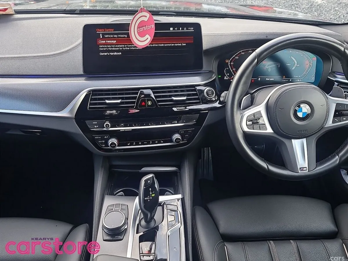 BMW 5-Series Estate, Diesel, 2023, Black