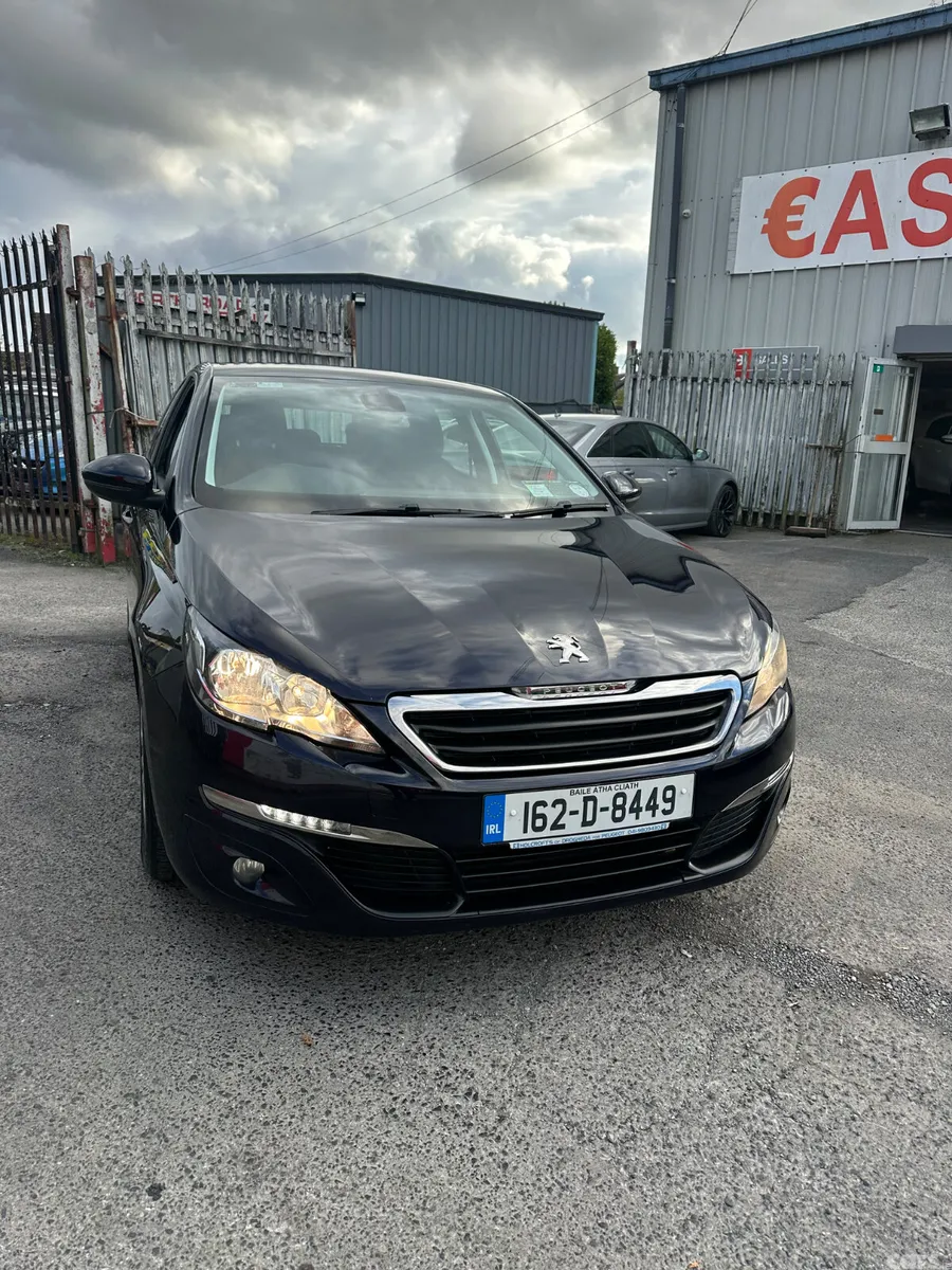 Peugeot 308 Hatchback, Diesel, 2016, Blue