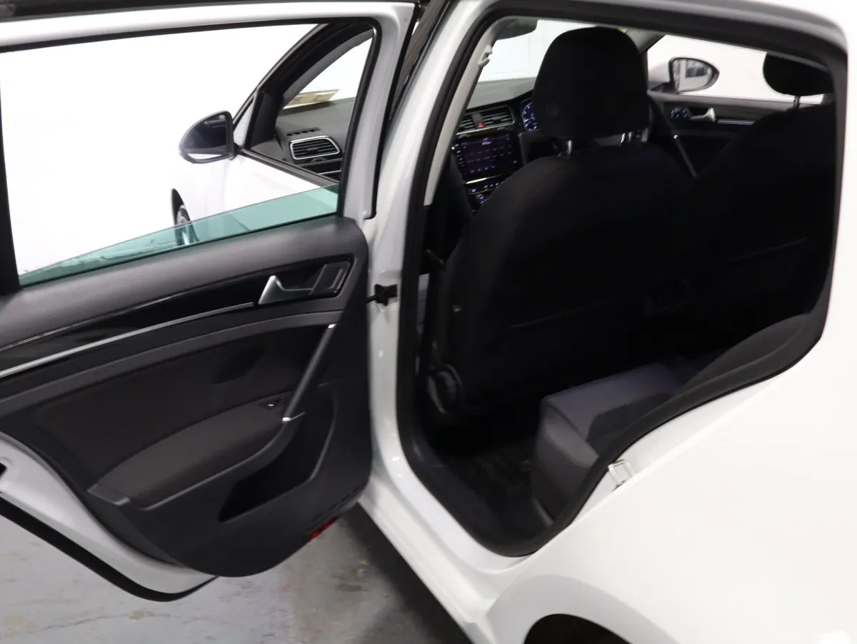 Volkswagen Golf Hatchback, Petrol, 2018, White