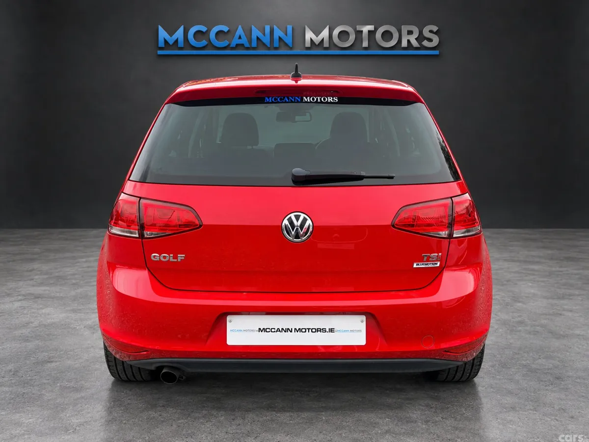 Volkswagen Golf Estate, Petrol, 2016, Red