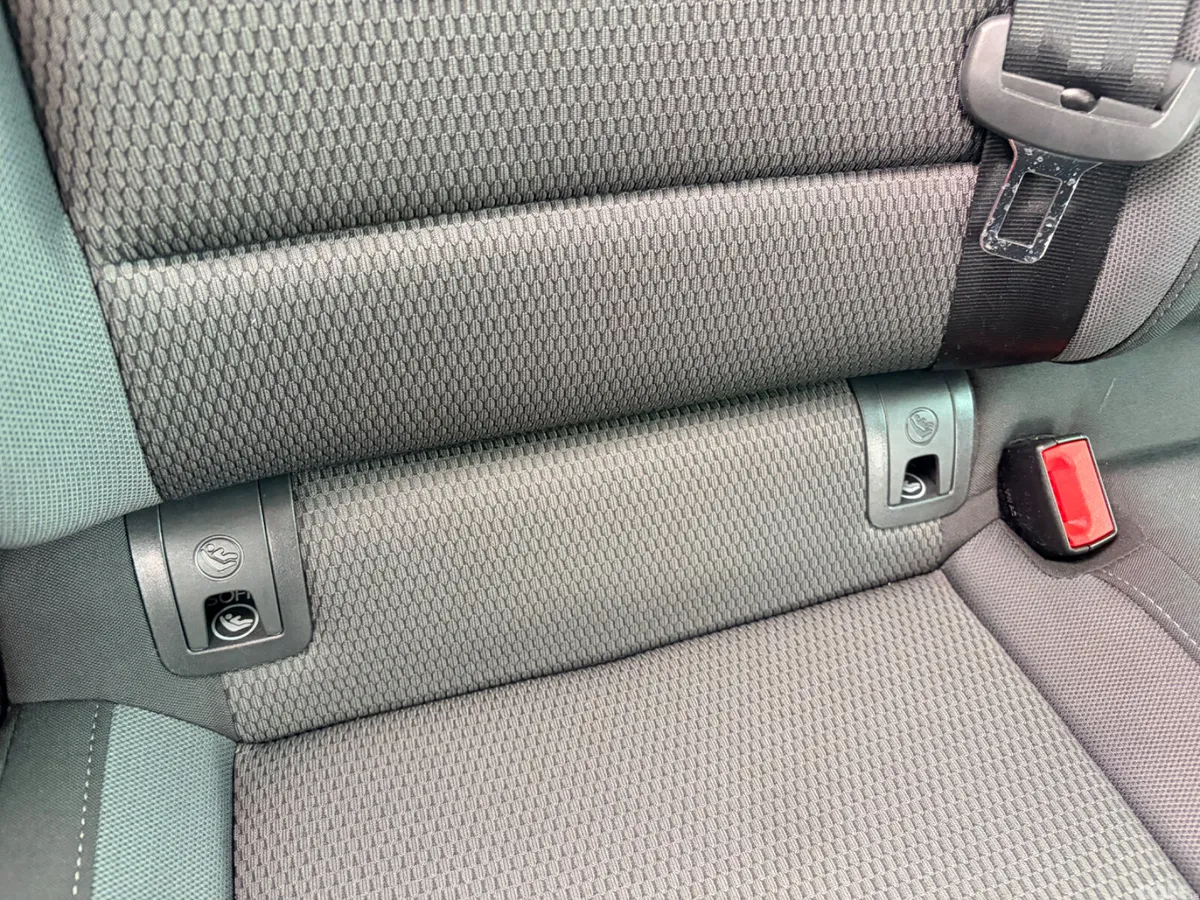 Volkswagen Golf Estate, Petrol, 2016, Red