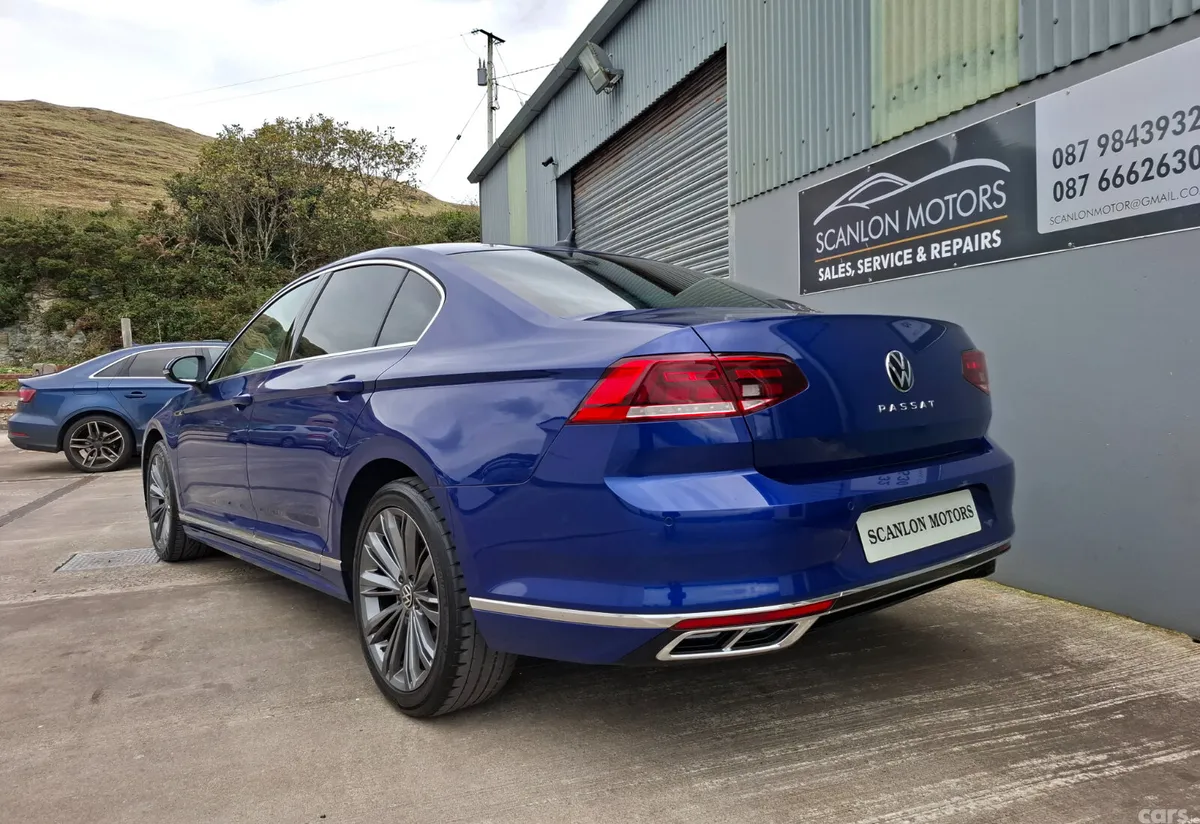 Volkswagen Passat Saloon, Diesel, 2021, Blue
