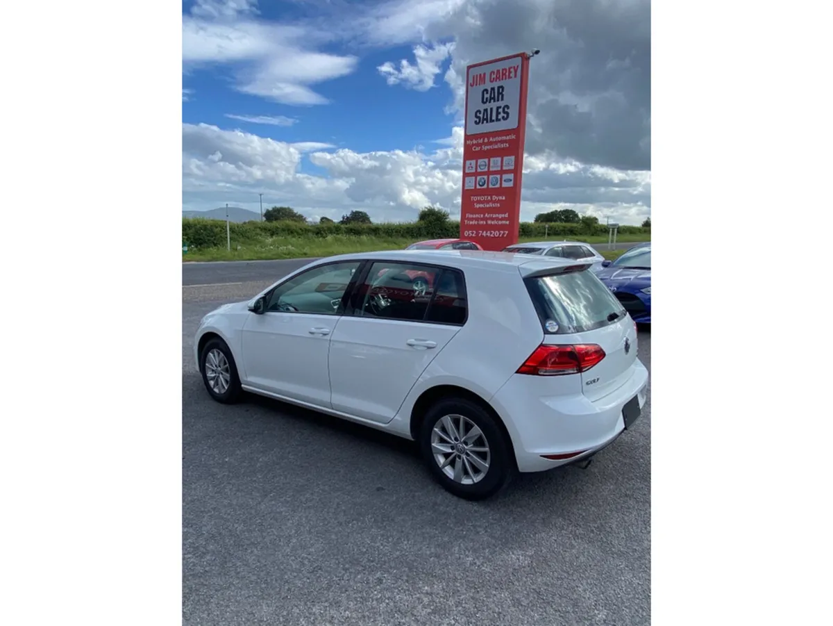 Volkswagen Golf Hatchback, Petrol, 2016, White