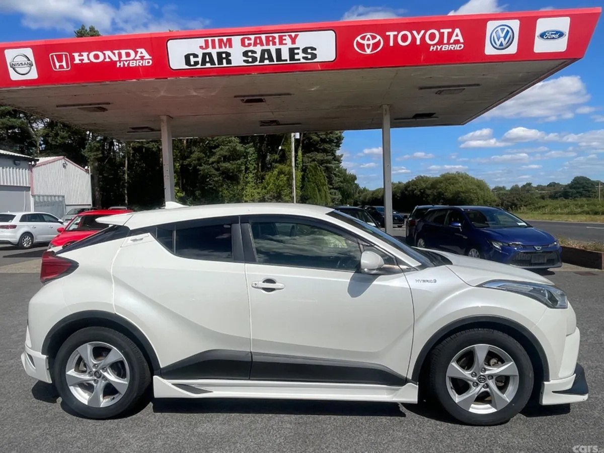 Toyota C-HR Hatchback, Petrol Hybrid, 2017, White