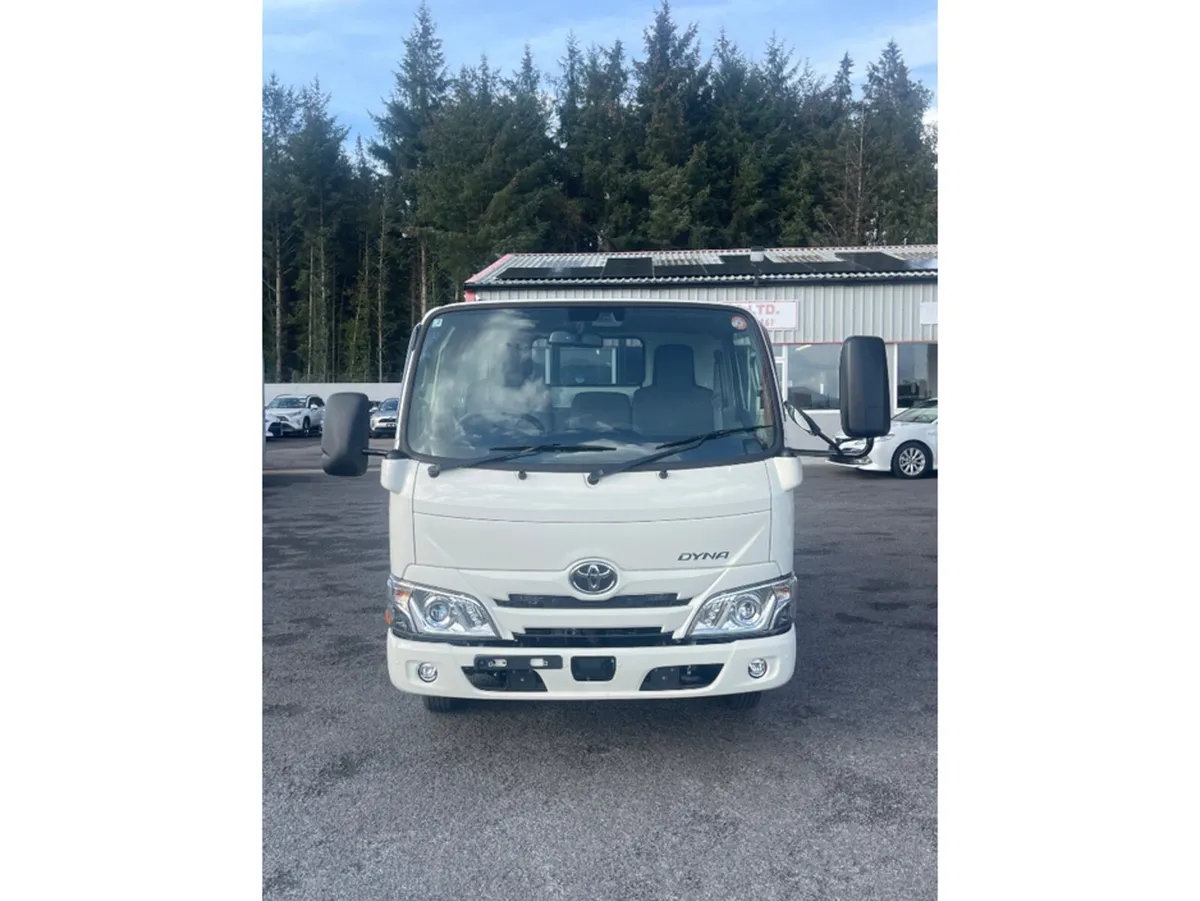 Toyota Dyna Pick Up, Petrol, 2026, White