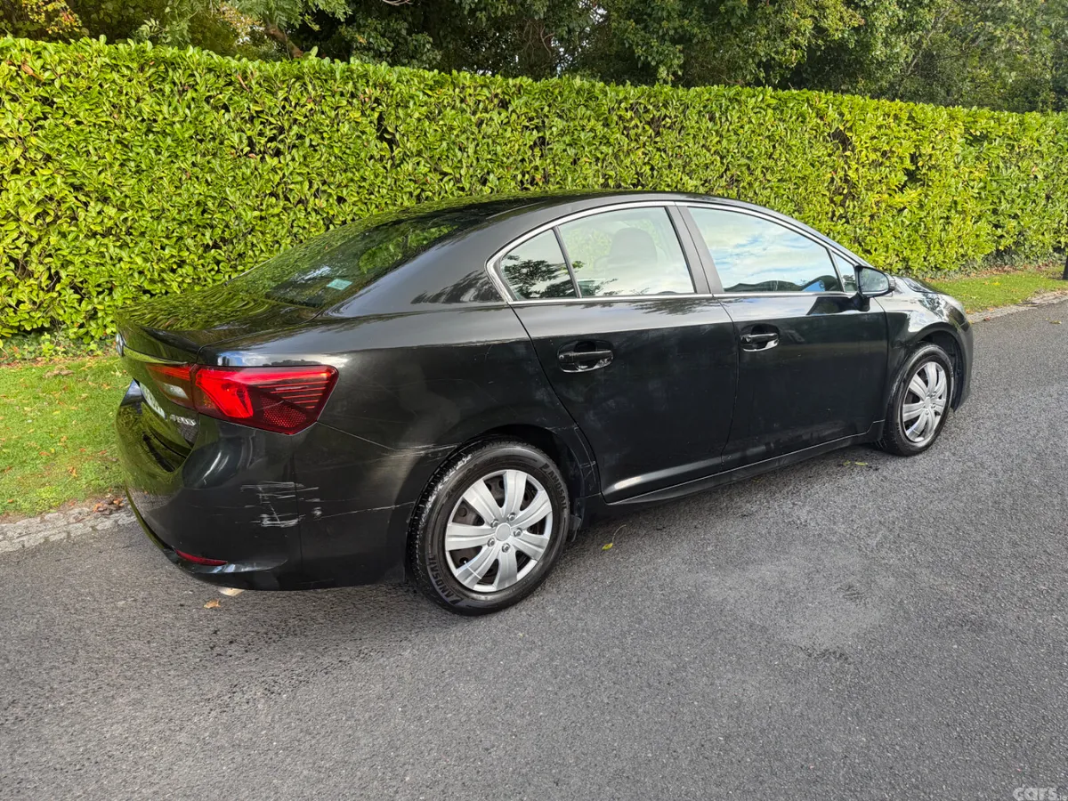 Toyota Avensis Saloon, Diesel, 2017, Black