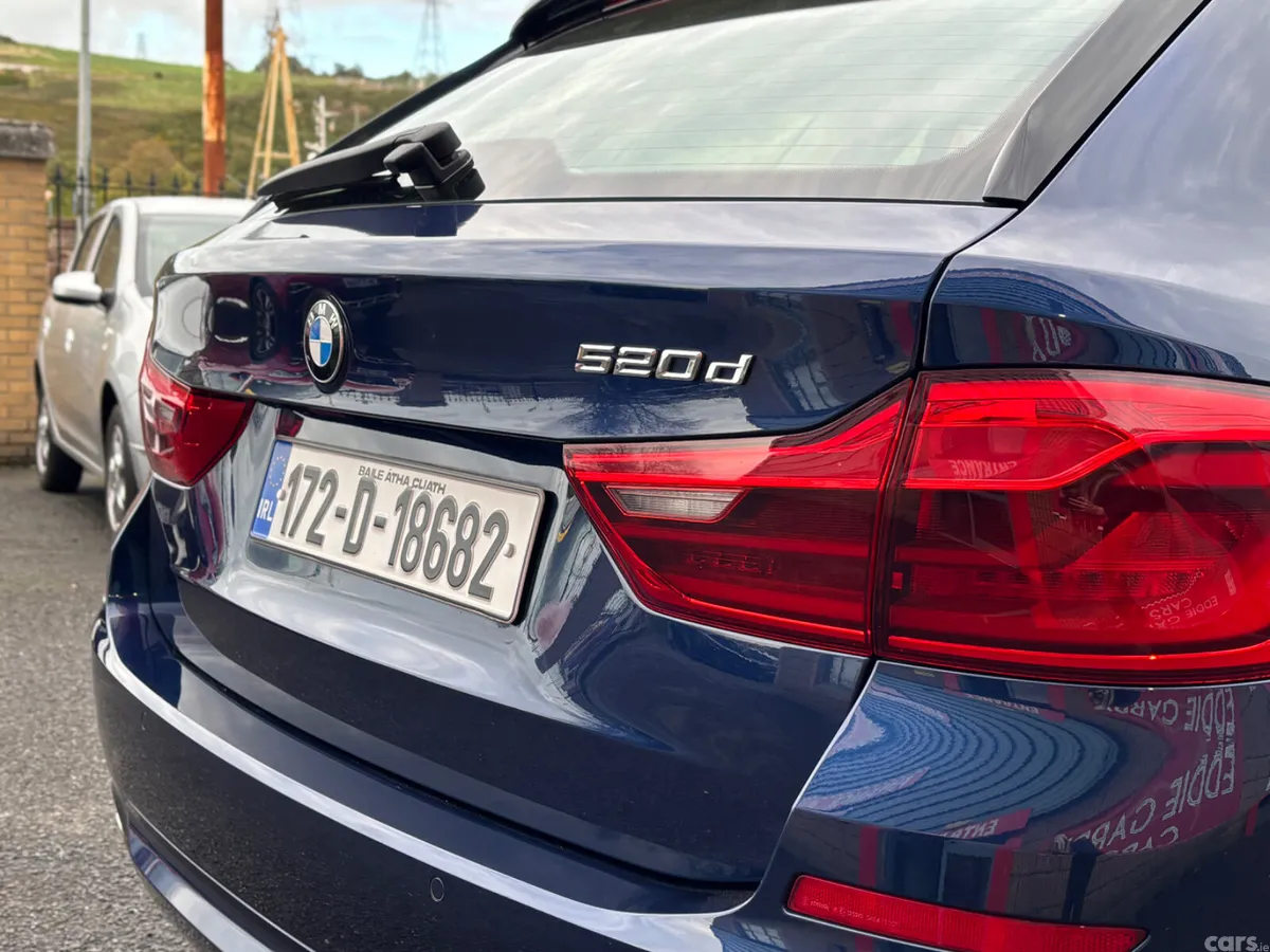 BMW 5-Series Estate, Diesel, 2017, Blue