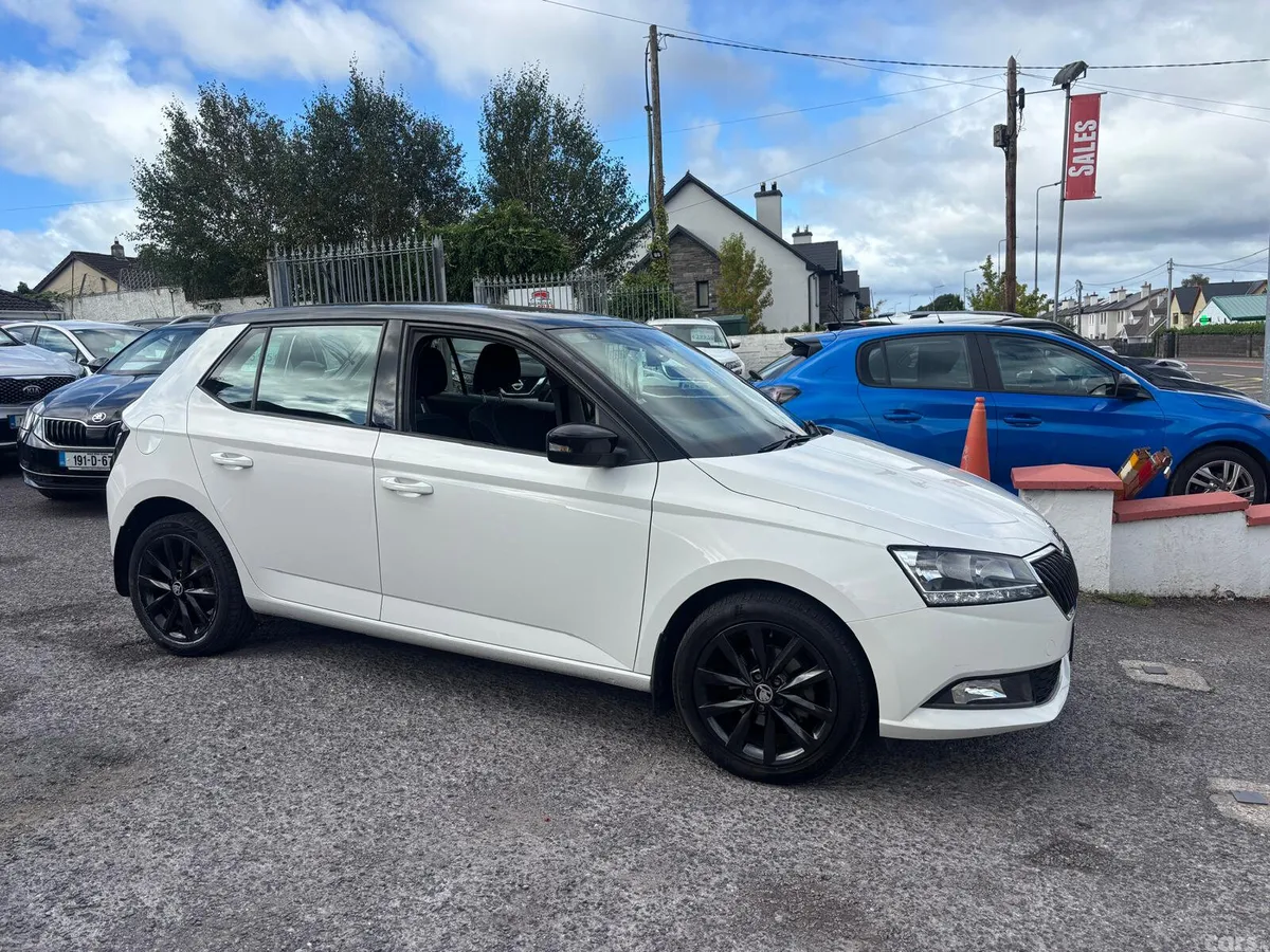 Skoda Fabia Hatchback, Petrol, 2019, White