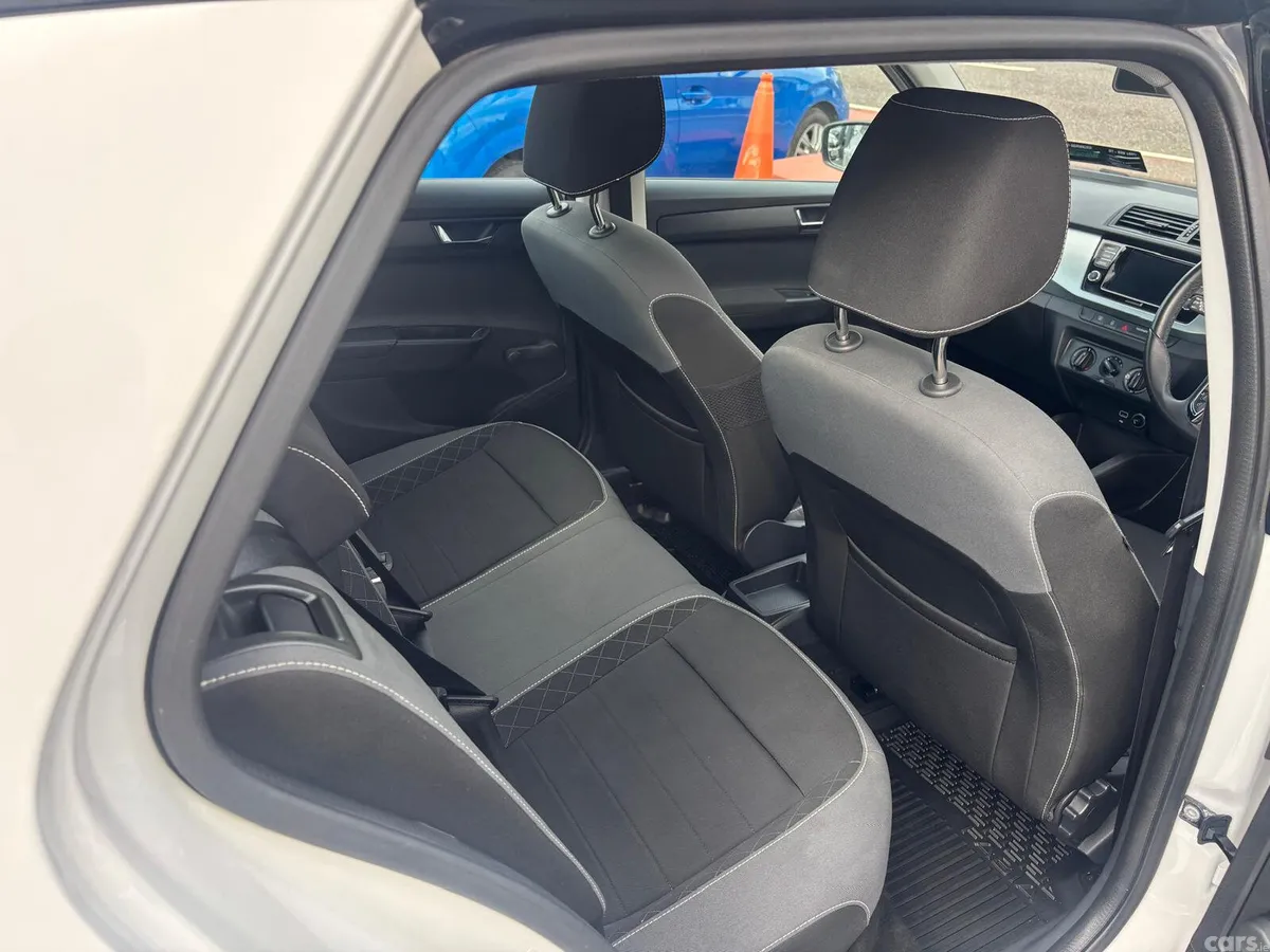 Skoda Fabia Hatchback, Petrol, 2019, White