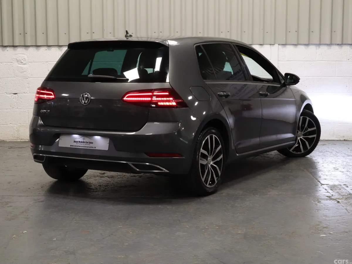 Volkswagen Golf Hatchback, Petrol, 2018, Grey
