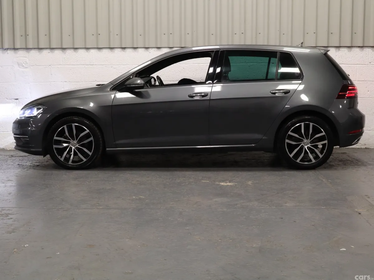 Volkswagen Golf Hatchback, Petrol, 2018, Grey