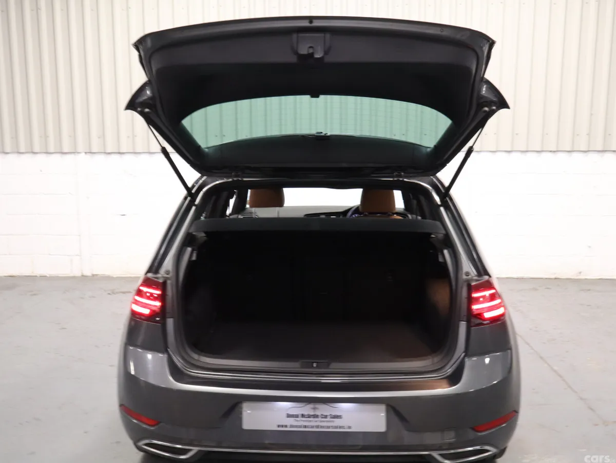 Volkswagen Golf Hatchback, Petrol, 2018, Grey