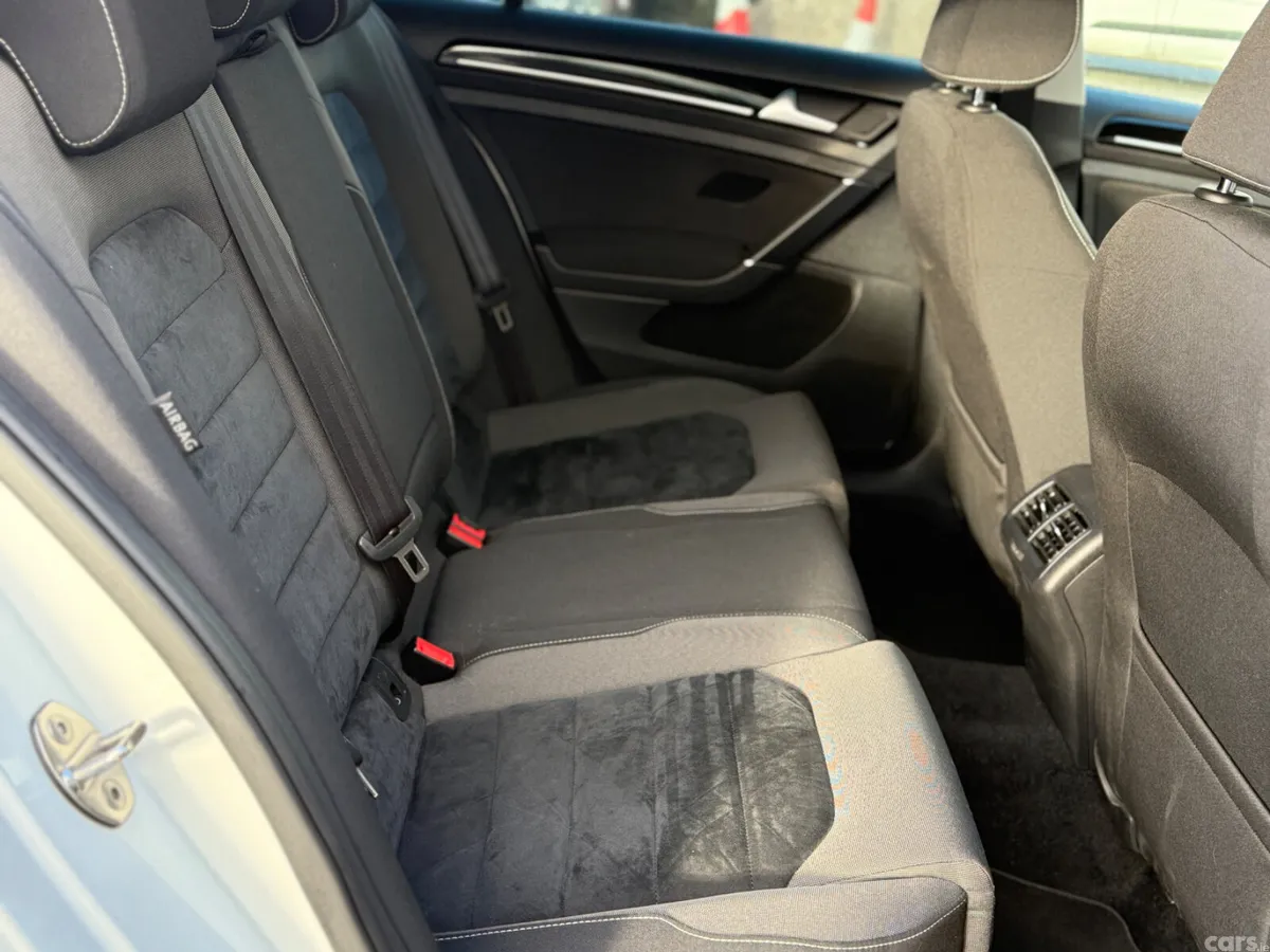Volkswagen Golf Hatchback, Petrol, 2013, White