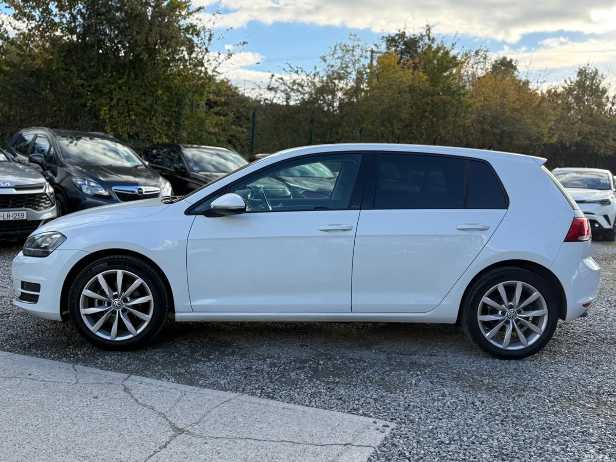 Volkswagen Golf Hatchback, Petrol, 2013, White