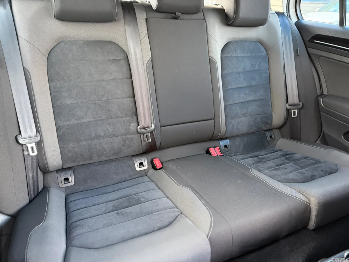 Volkswagen Golf Hatchback, Petrol, 2013, White