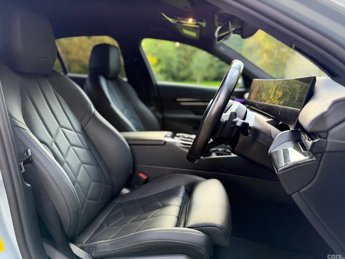 BMW 5-Series Saloon, Petrol Plug-in Hybrid, 2024, Grey
