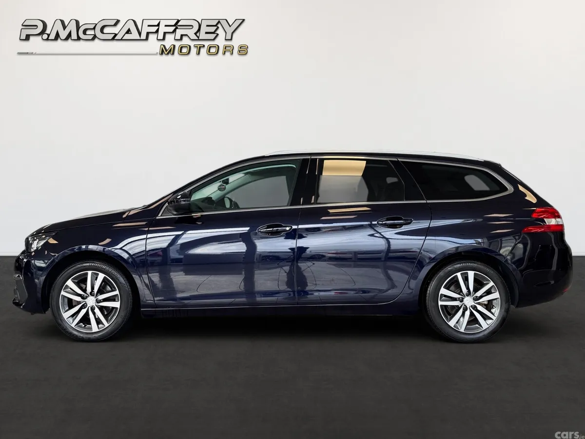 Peugeot 308 Estate, Diesel, 2020, Blue