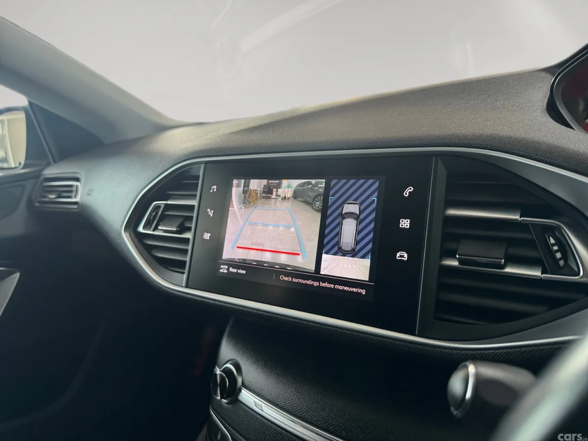 Peugeot 308 Estate, Diesel, 2020, Blue