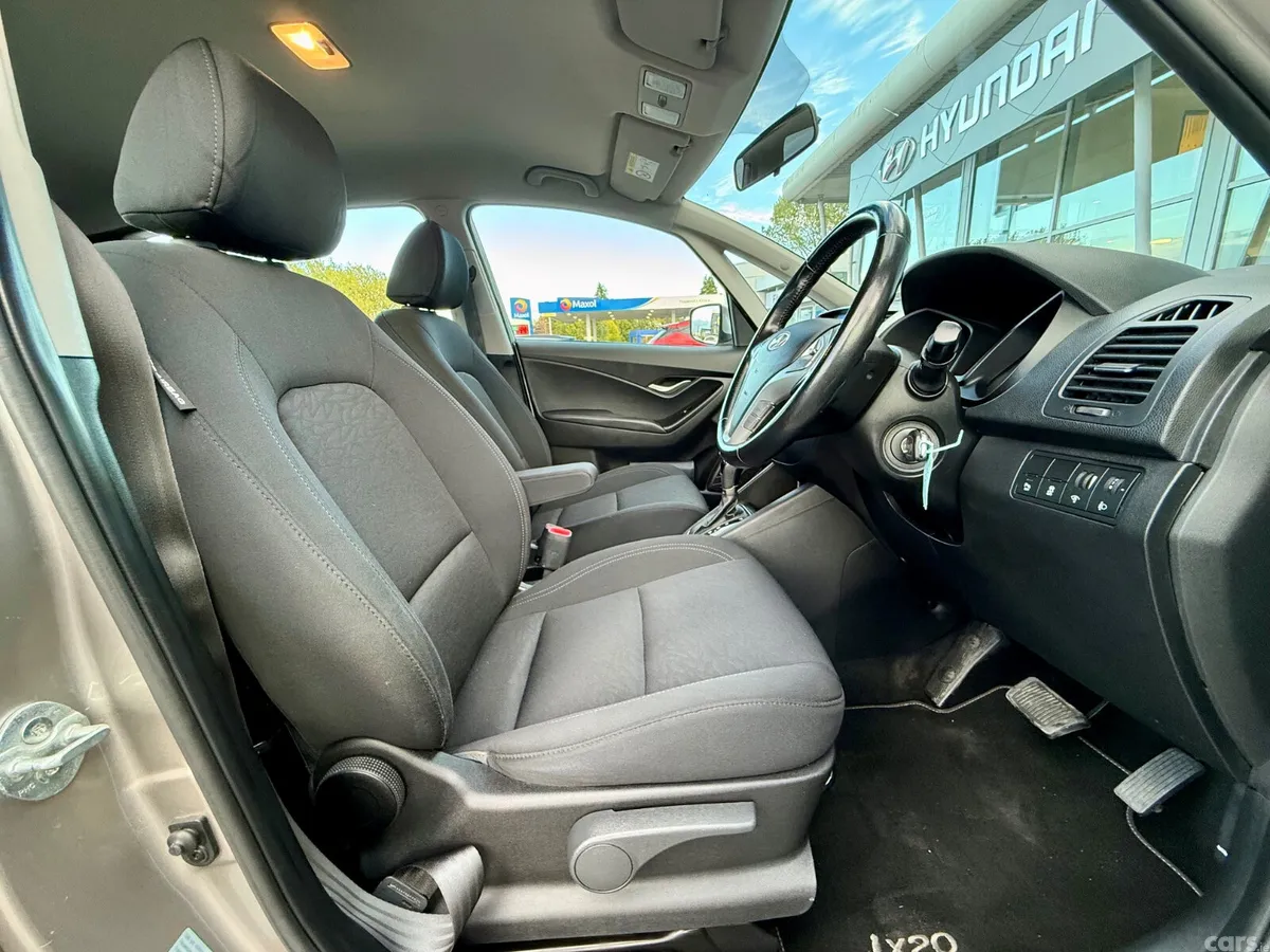 Hyundai ix20 MPV, Petrol, 2019, White