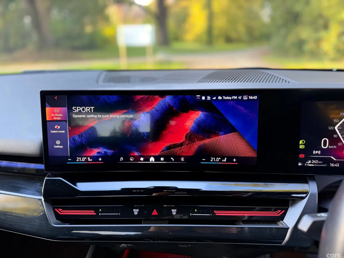 BMW 5-Series Saloon, Petrol Plug-in Hybrid, 2024, Grey