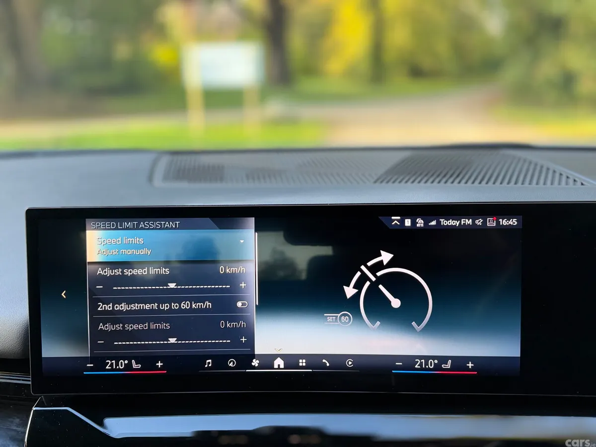 BMW 5-Series Saloon, Petrol Plug-in Hybrid, 2024, Grey