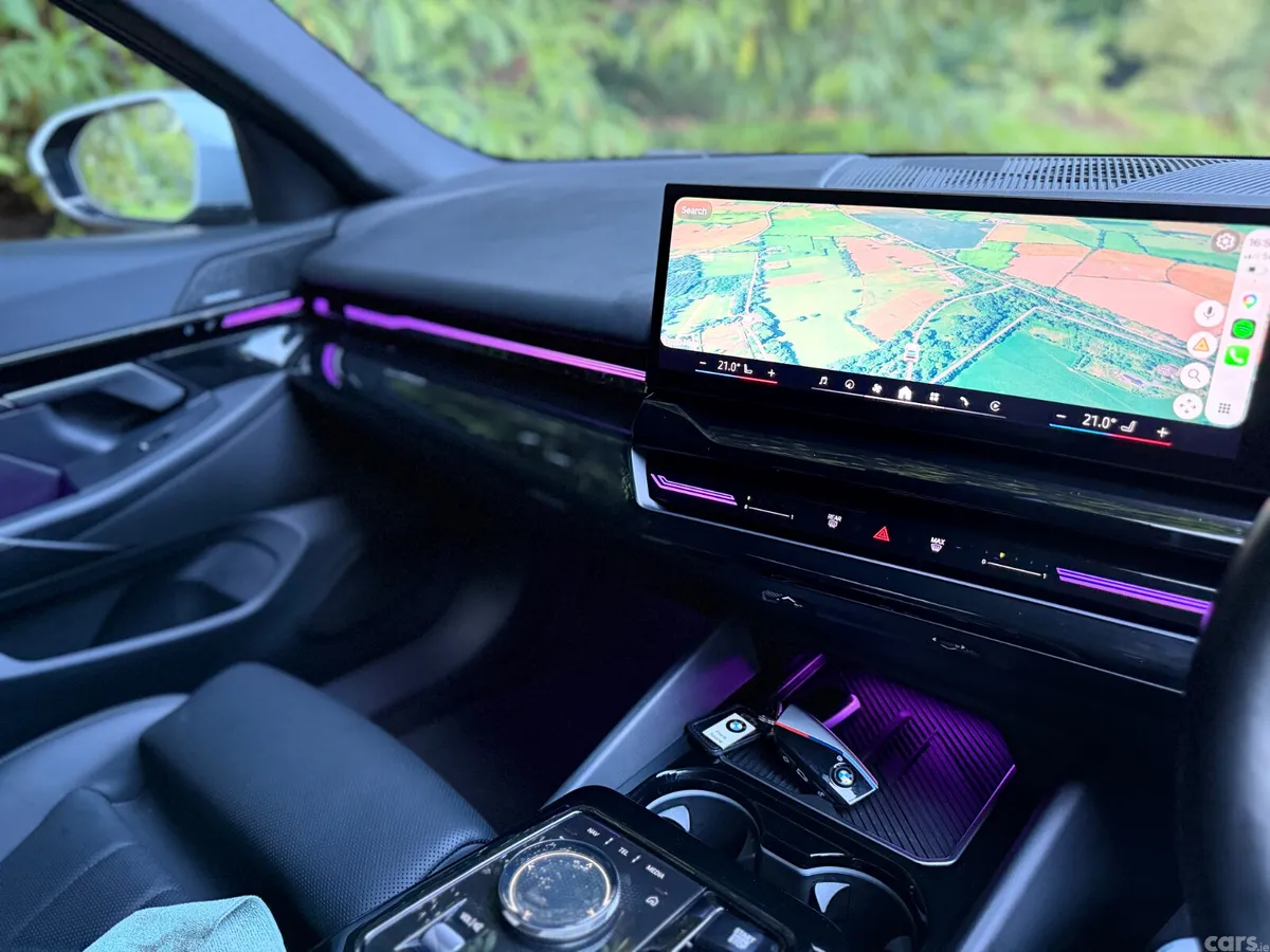 BMW 5-Series Saloon, Petrol Plug-in Hybrid, 2024, Grey