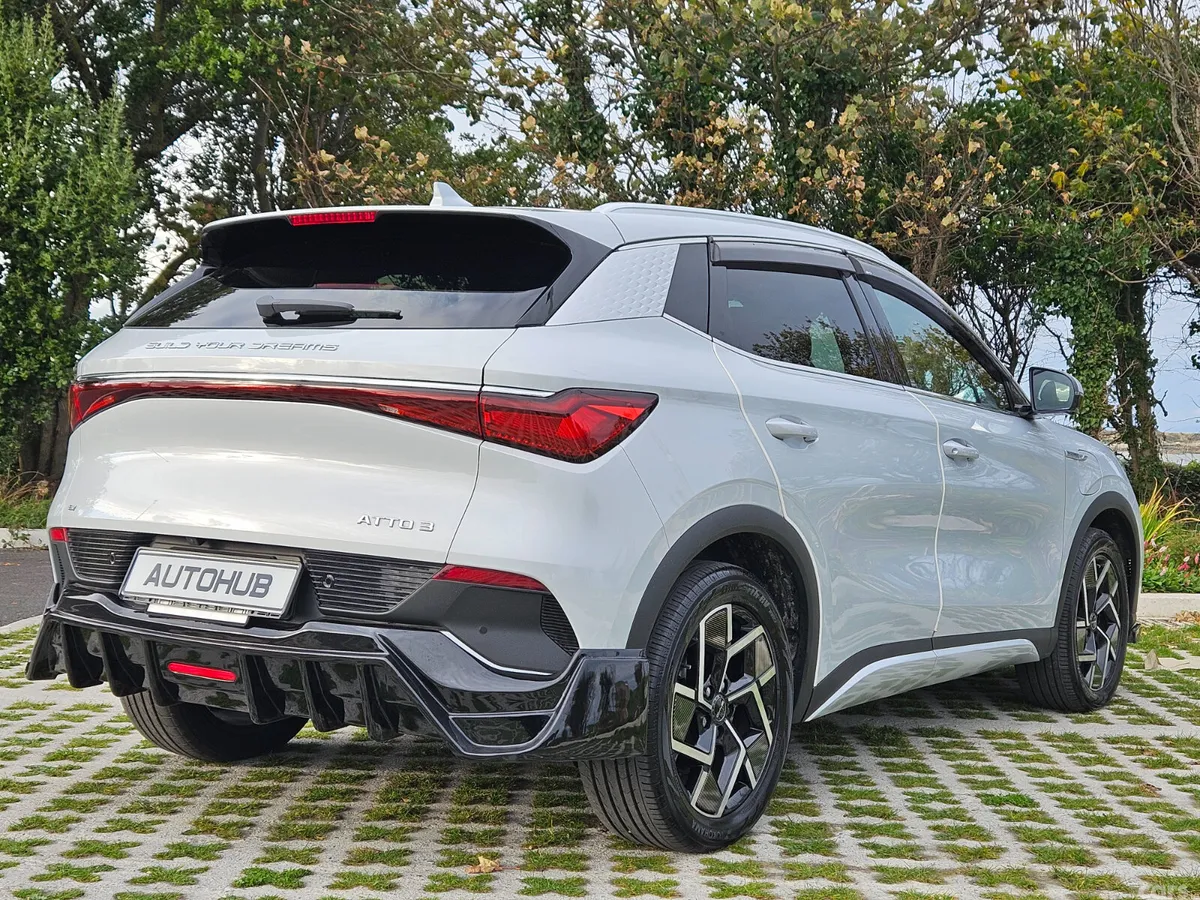 BYD ATTO 3 SUV, Electric, 2023, Grey