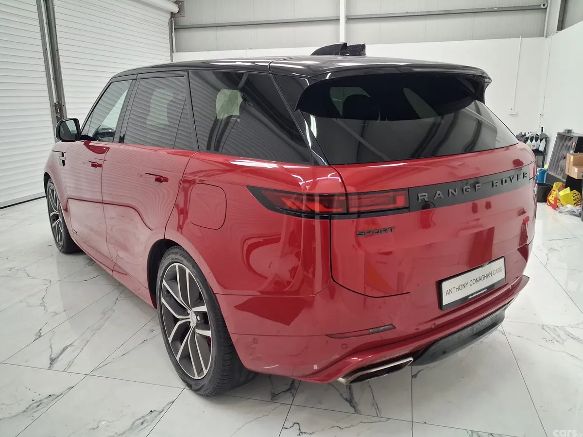 Land Rover Range Rover SUV, Petrol Hybrid, 2023, Red