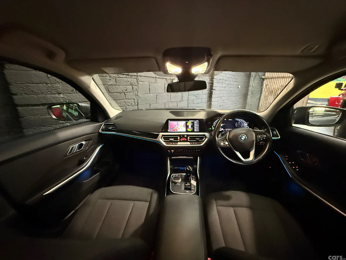 BMW 3-Series Saloon, Petrol Plug-in Hybrid, 2022, Grey