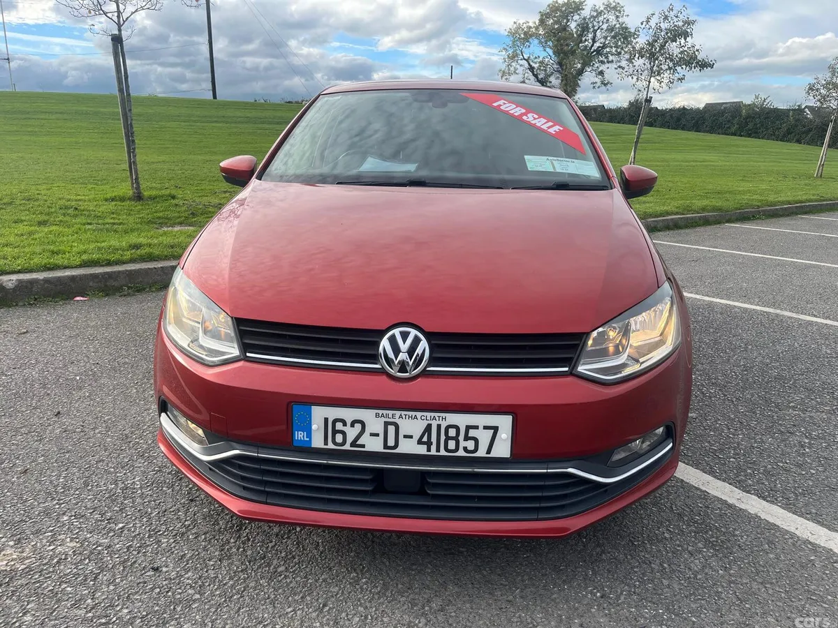 Volkswagen Polo Hatchback, Petrol, 2016, Orange