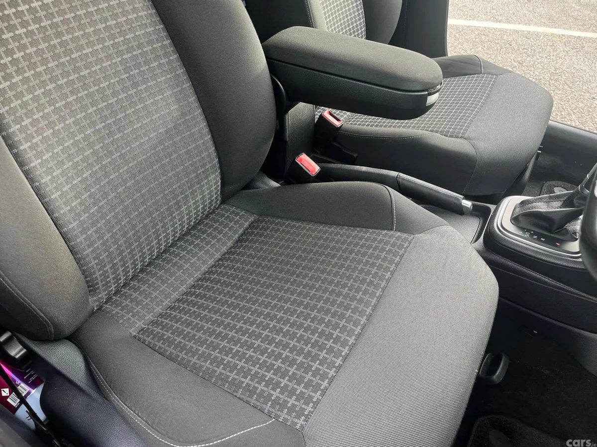 Volkswagen Polo Hatchback, Petrol, 2016, Orange