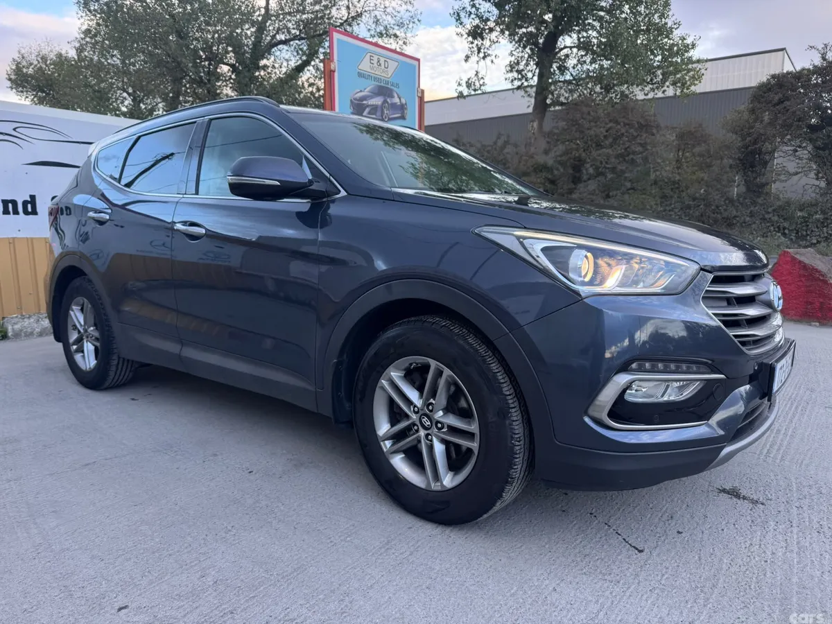 Hyundai Santa Fe SUV, Diesel, 2017, Blue