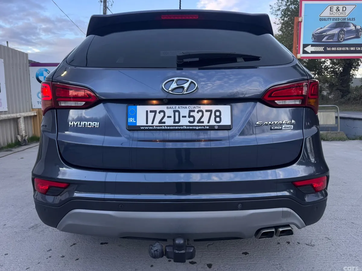 Hyundai Santa Fe SUV, Diesel, 2017, Blue