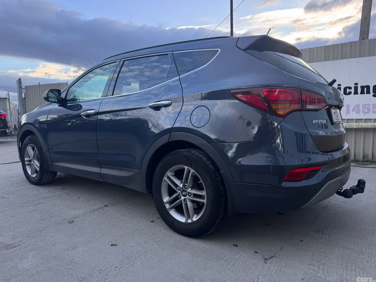 Hyundai Santa Fe SUV, Diesel, 2017, Blue