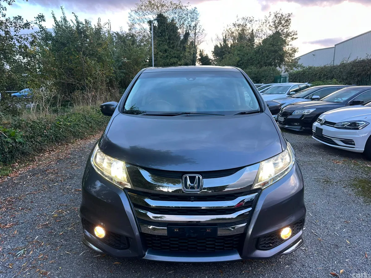 Honda Odyssey MPV, Petrol Hybrid, 2017, Grey