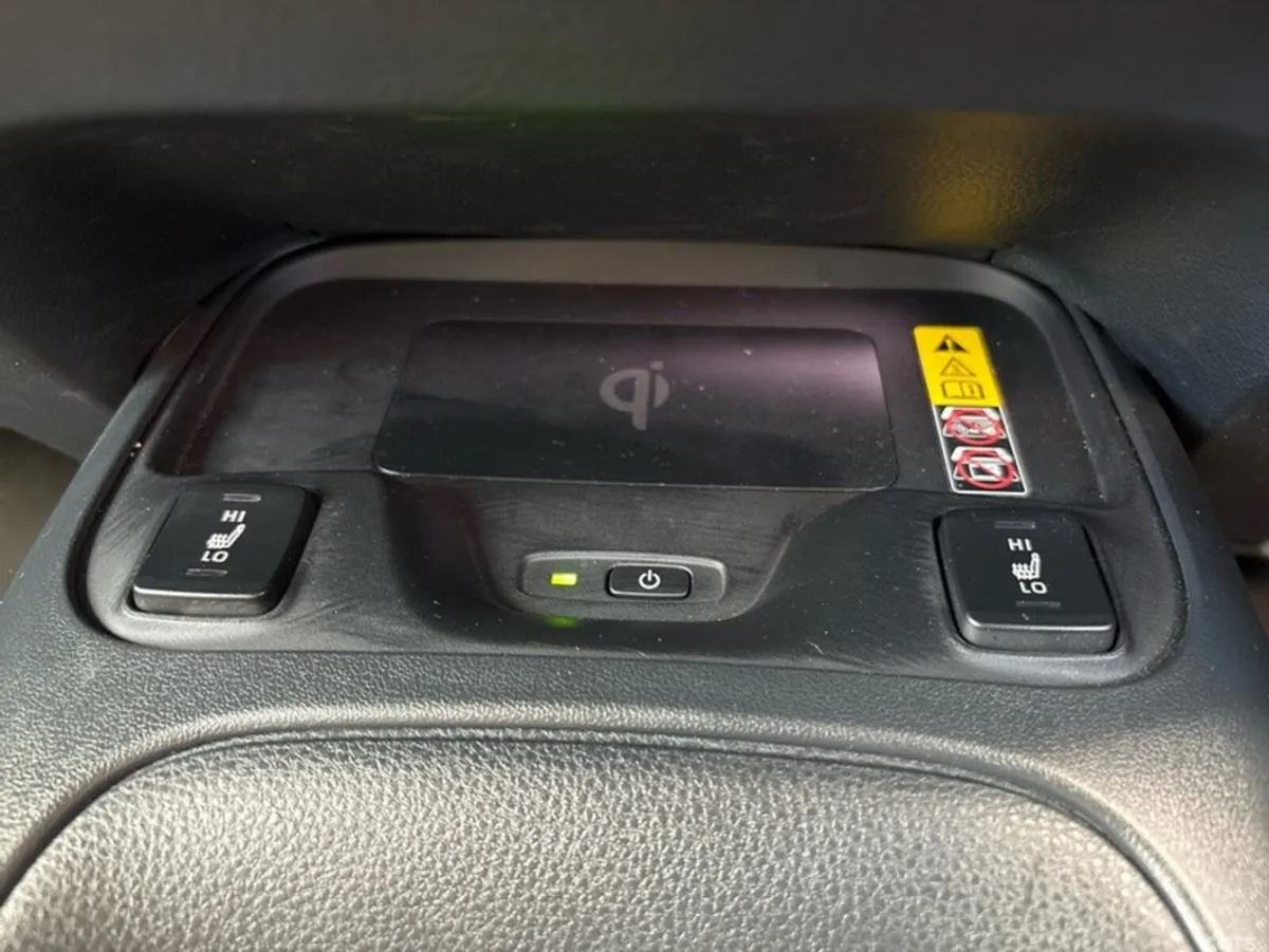 Toyota Corolla SALOON LUNA SPORT 4DR, Monasterevin
