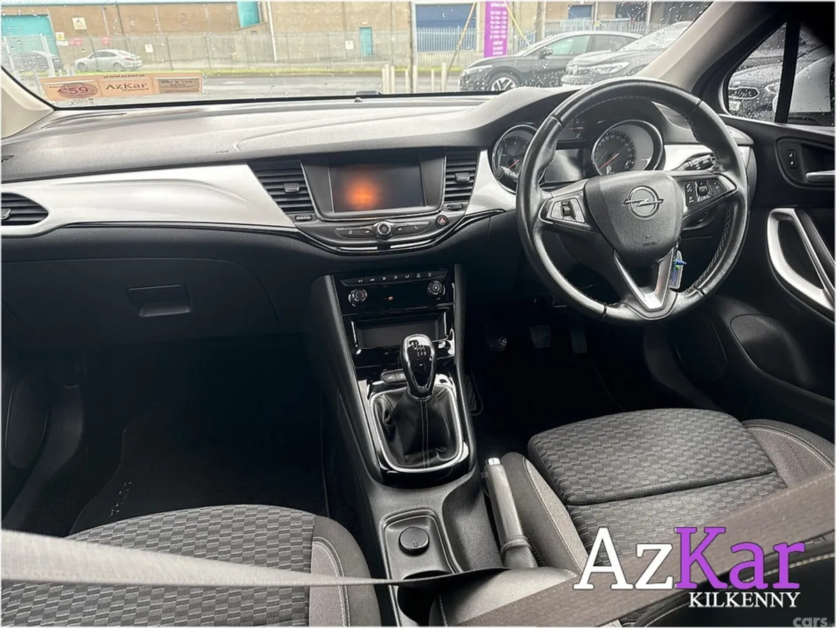 Opel Astra Hatchback, Petrol, 2020, White