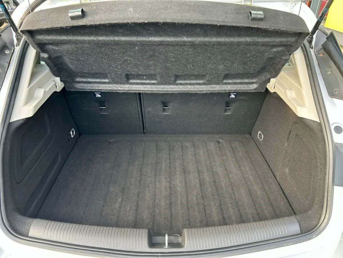 Opel Astra Hatchback, Diesel, 2016, Silver