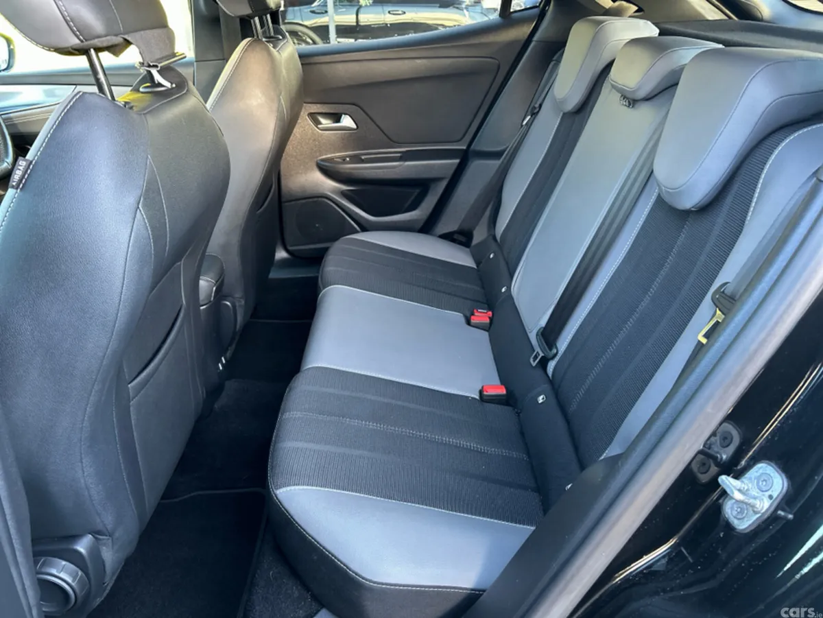 Opel Mokka MPV, Diesel, 2024, Black