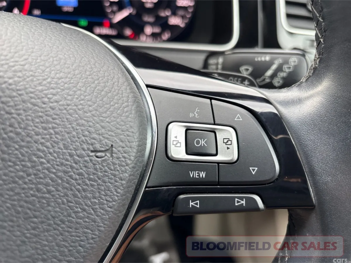 Volkswagen Golf Hatchback, Diesel, 2020, Black