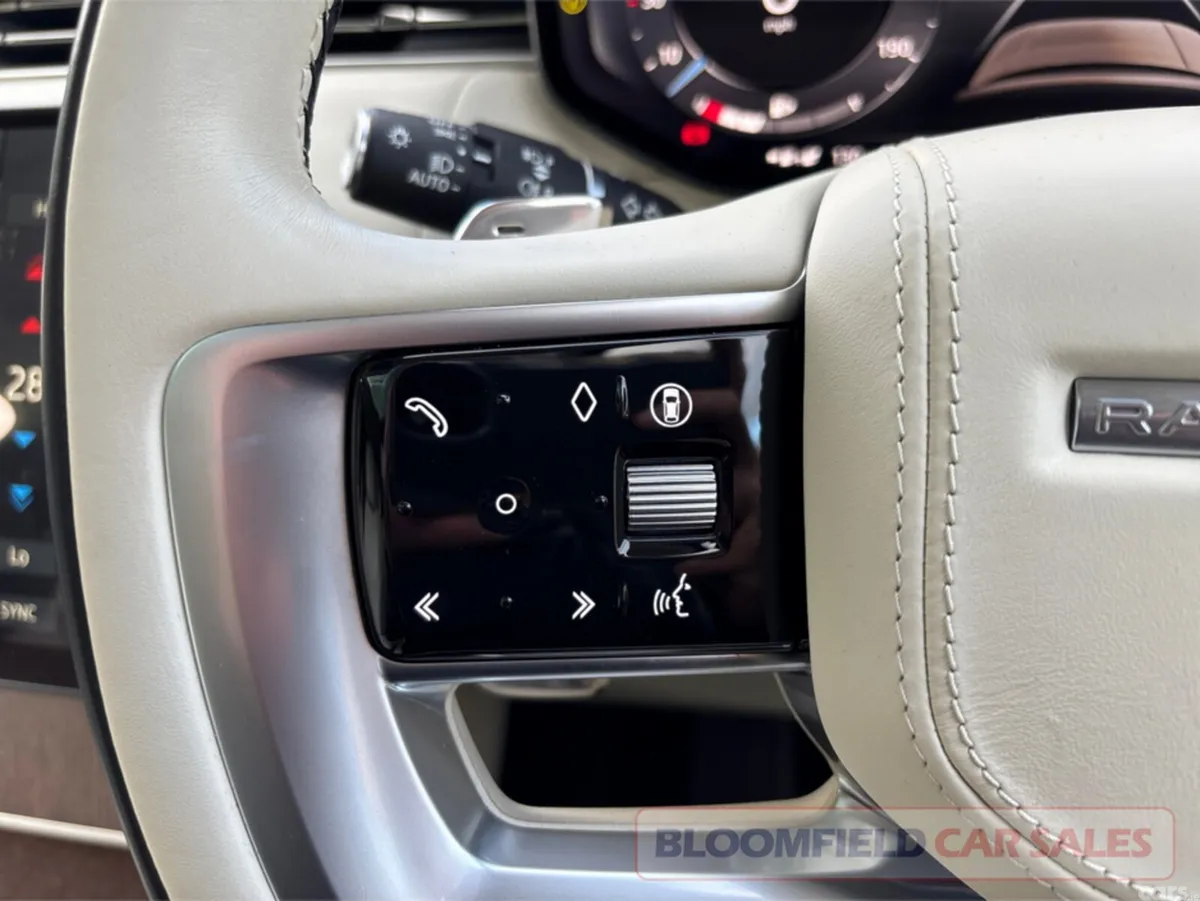 Land Rover Range Rover SUV, Petrol Plug-in Hybrid, 2025, Black