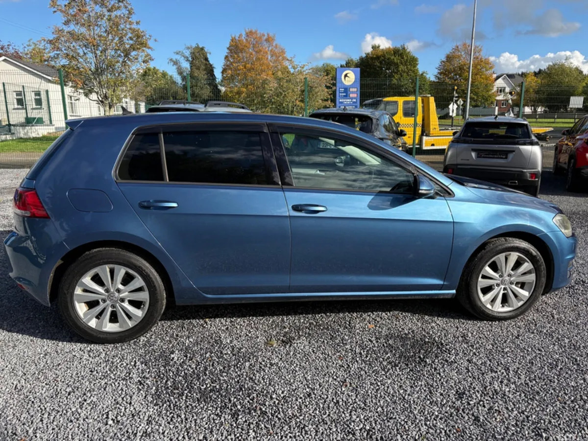 Volkswagen Golf Hatchback, Petrol, 2015, Blue