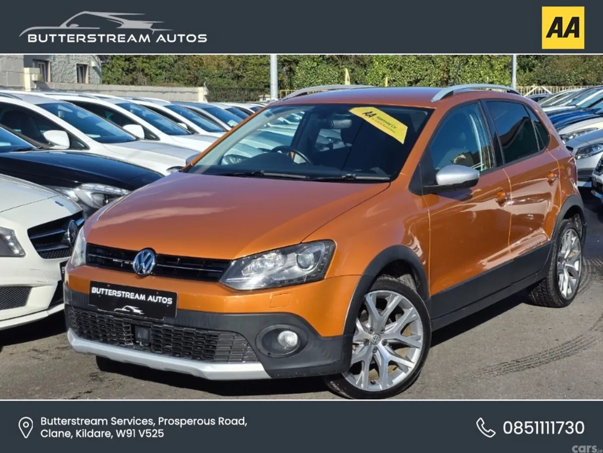 Volkswagen Polo Hatchback, Petrol, 2015, Orange