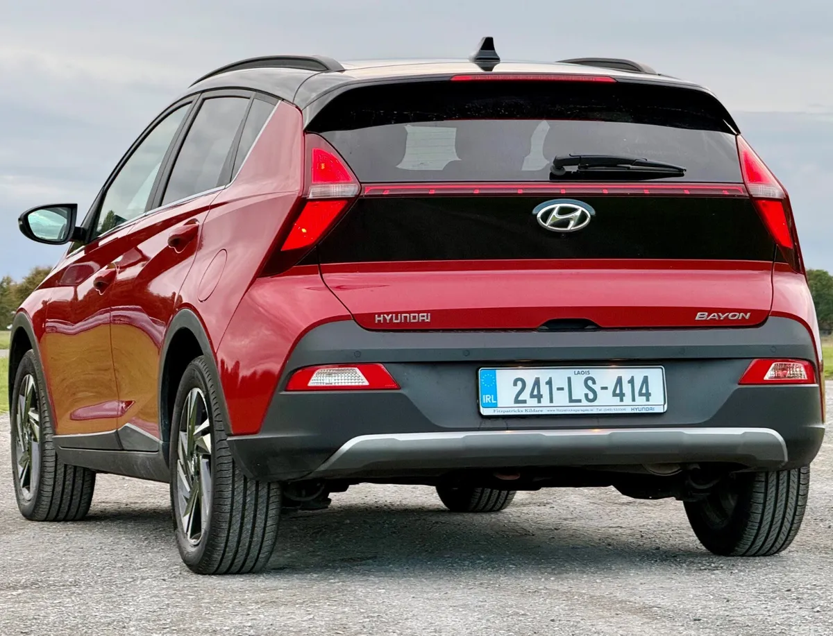 Hyundai Bayon Estate/Jeep, Petrol, 2024, Red