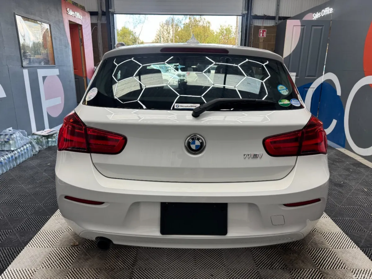 BMW 1-Series Hatchback, Petrol, 2015, White