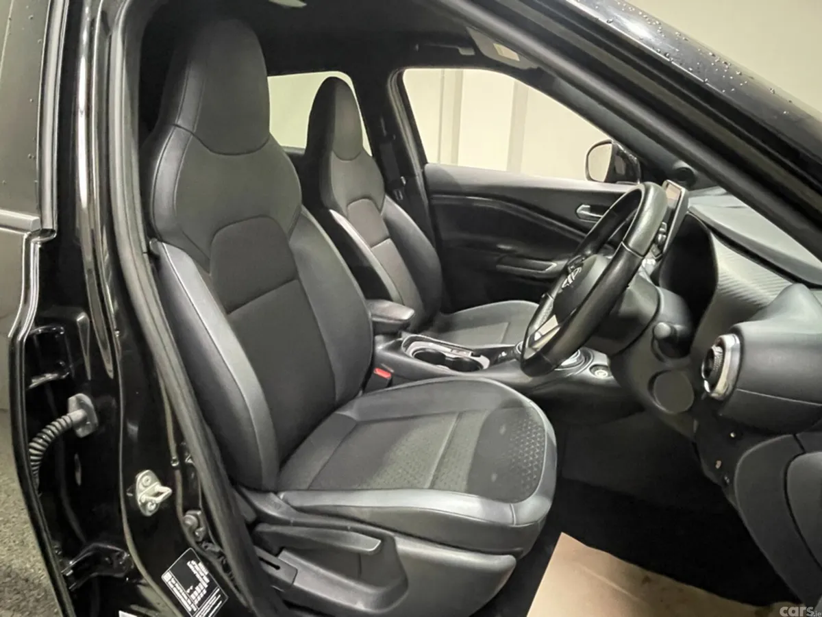 Nissan Juke MPV, Petrol, 2024, Black