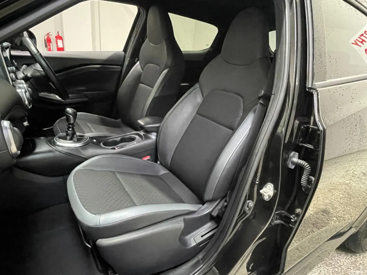 Nissan Juke MPV, Petrol, 2024, Black
